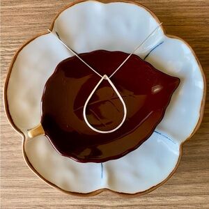 Sterling Silver (925) Teardrop Pendant Necklace